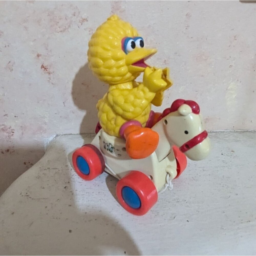 Sesame Street Big Bird Pull Toy Vintage 1980s With red‎  and blue wheels